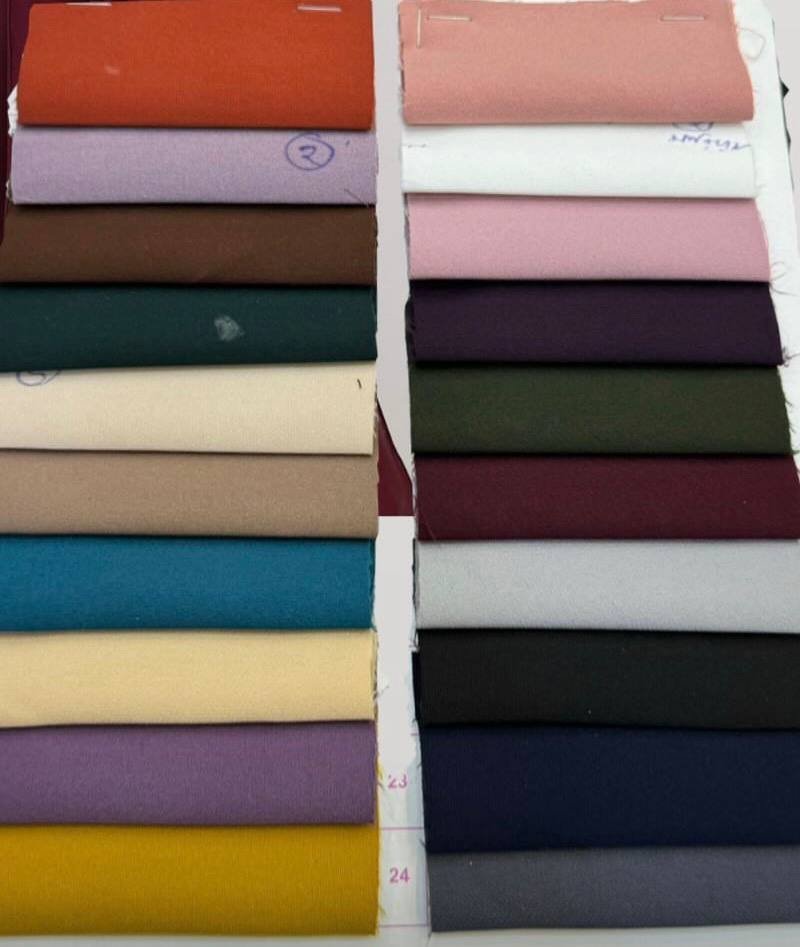 ثلاثه عبايه ساده - Image 2